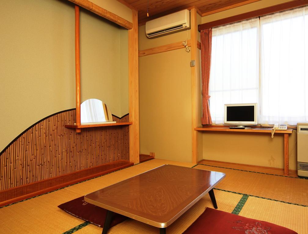 Villa Katashio Nozawaonsen Zewnętrze zdjęcie