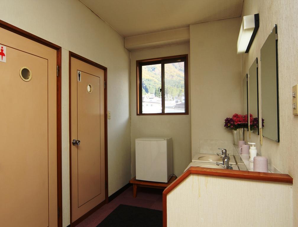 Villa Katashio Nozawaonsen Zewnętrze zdjęcie